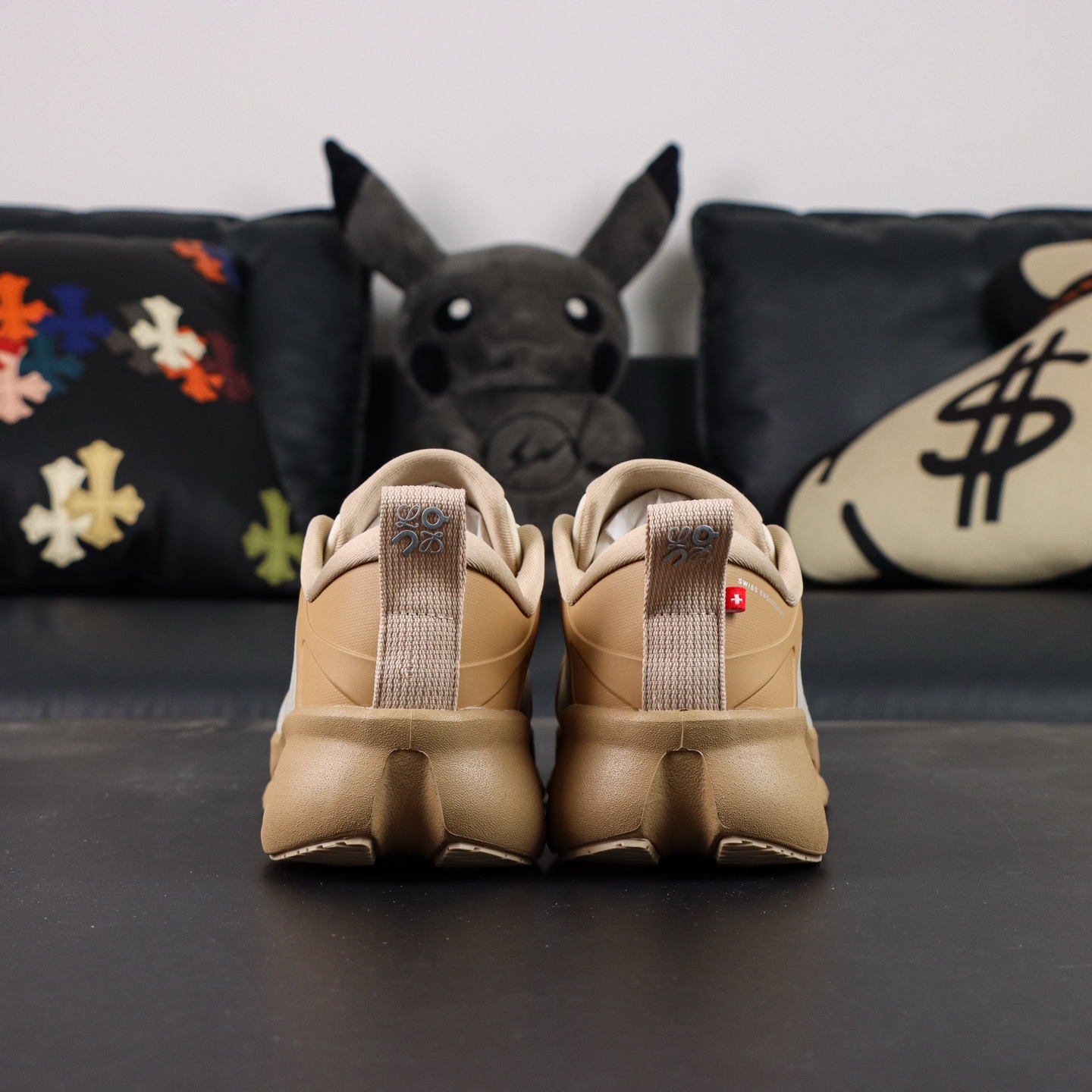 Tênis On Running Cloud 3MF30664615 Off White Marrom (DG)