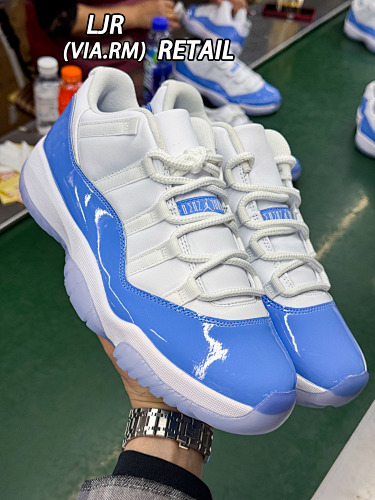 Tênis Jordan Air Jordan 11“University Blue” FV5104-100Branco e Azul2026 (LJR)